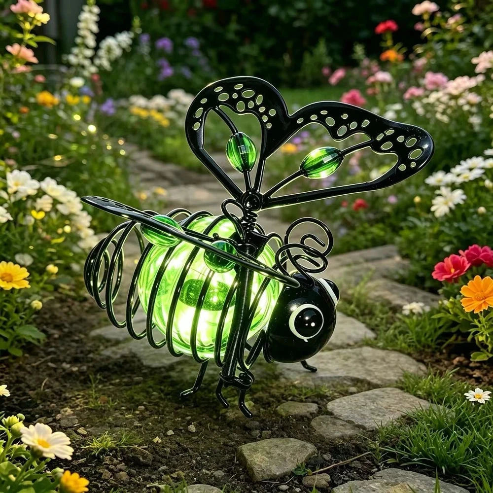 Hanging Solar Bee Light
